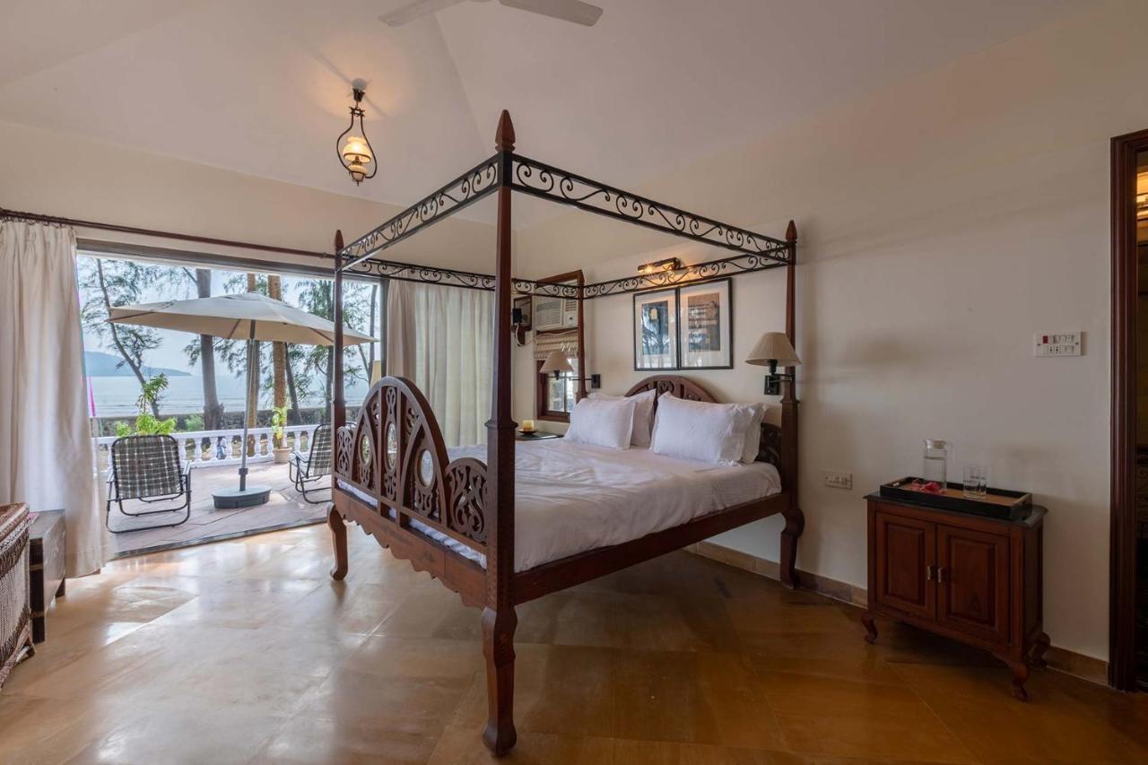 Casa Del Mer By Stayvista - Nearby Beach With, Sea-View Rooms & Coconut Farm Alībāg Esterno foto