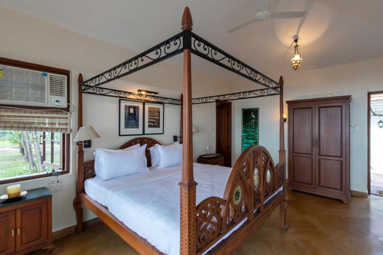 Casa Del Mer By Stayvista - Nearby Beach With, Sea-View Rooms & Coconut Farm Alībāg Esterno foto