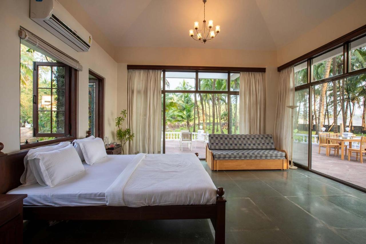 Casa Del Mer By Stayvista - Nearby Beach With, Sea-View Rooms & Coconut Farm Alībāg Esterno foto